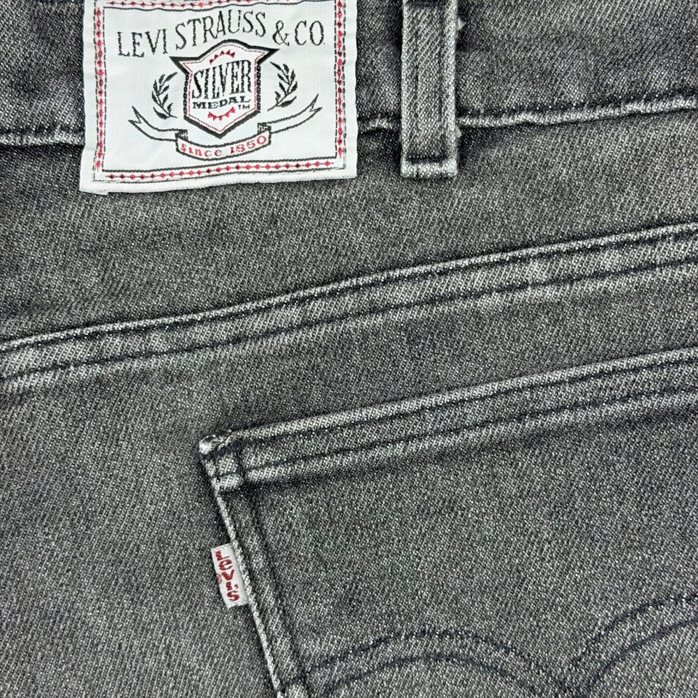 Vintage 1980's Levi's Silver Medal Jeans Mens 38x32 Black Gray Relaxed Fit.